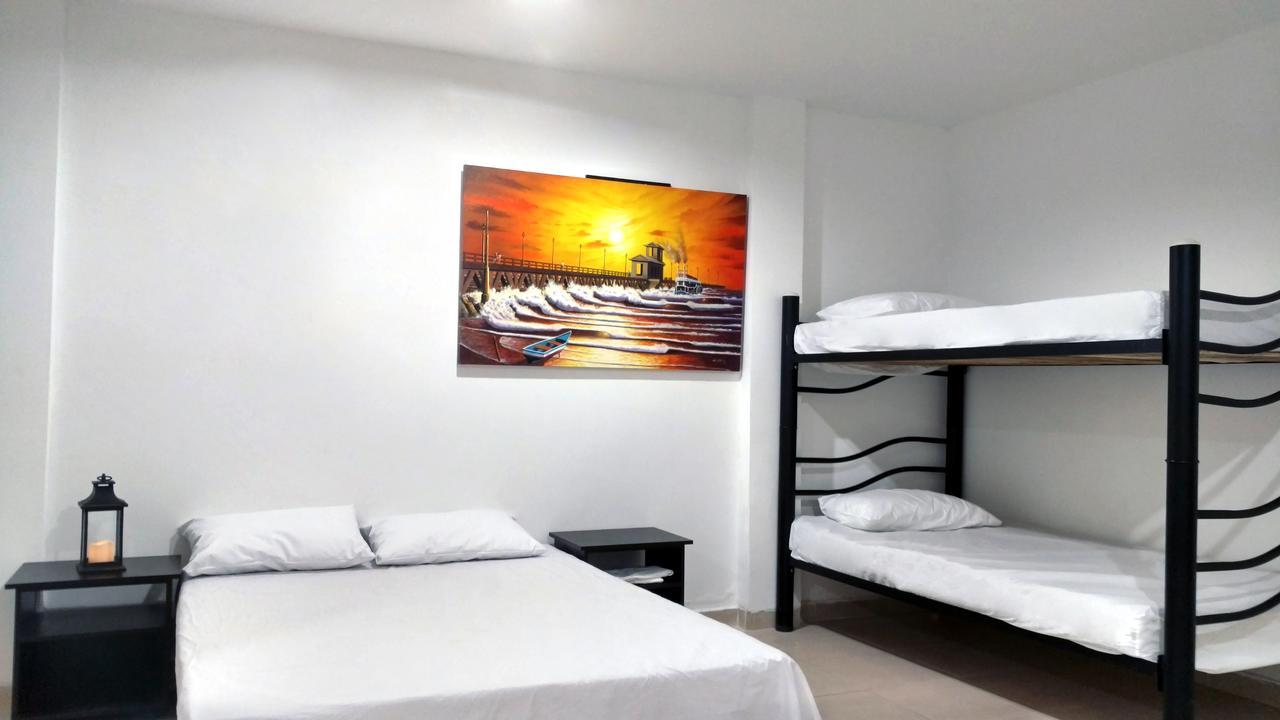 Hotel El Emigrante Puerto Colombia Ngoại thất bức ảnh
