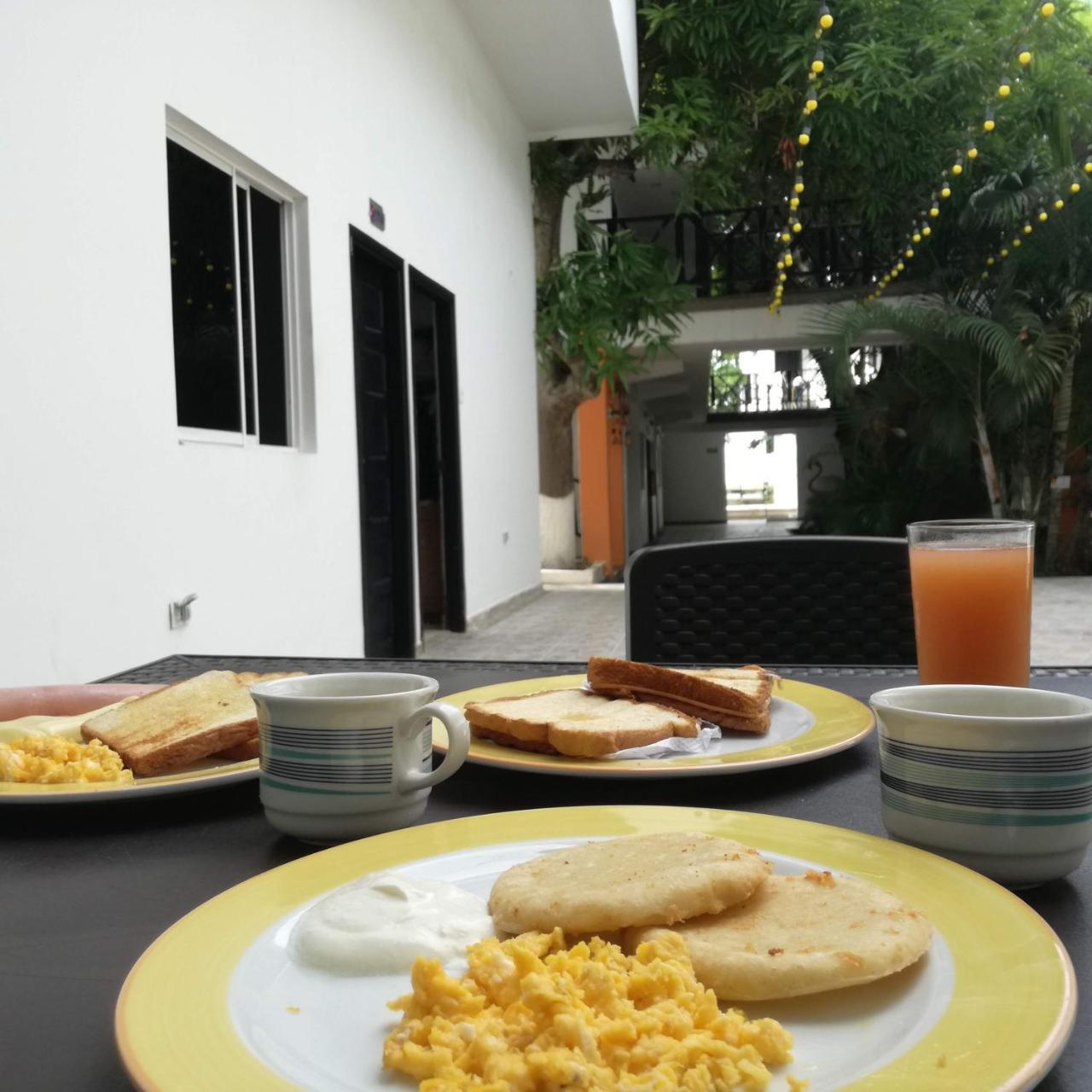 Hotel El Emigrante Puerto Colombia Ngoại thất bức ảnh